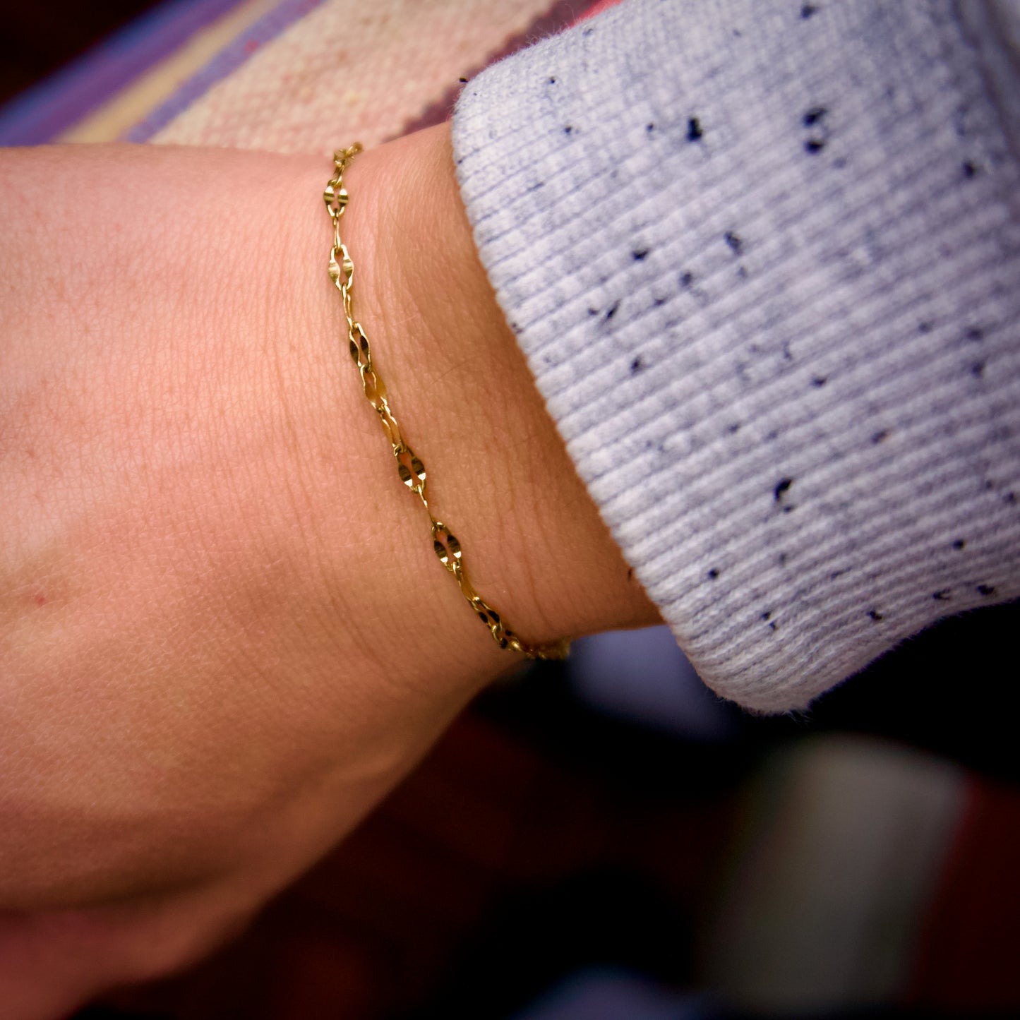 Minimalistisches 14K-Gold-Armband Lip Chain Design