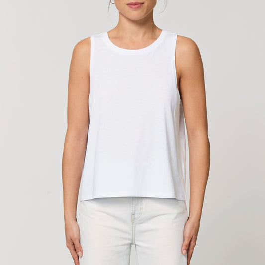 Weißes ärmelloses Top aus weichem Singlerjersey, Relaxed Fit, gefertigt aus 100% Bio-Baumwolle – vielseitig und bequem.