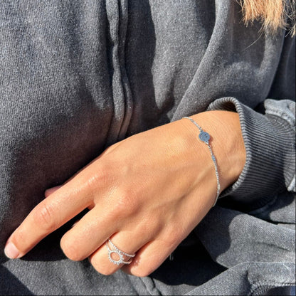 Smile Armband Silber – filigraner, wasserfester Edelstahlschmuck | Verstellbar & hautfreundlich