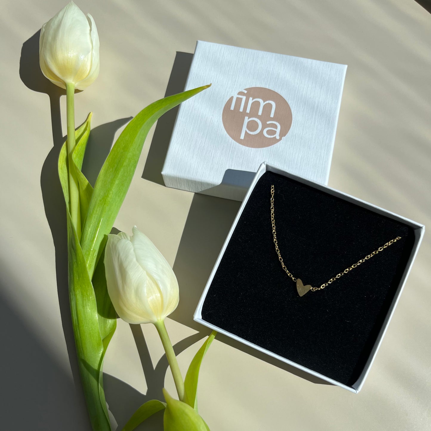 Herz-Armband Gold– filigraner, wasserfester Edelstahlschmuck | Verstellbar & hautfreundlich