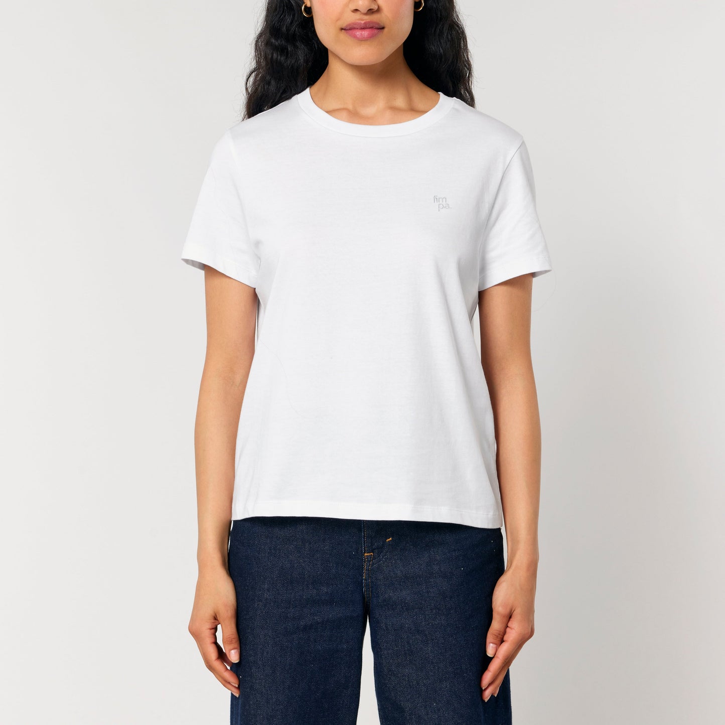 T-Shirt für Damen aus 100 % Bio-Baumwolle in der Farbe Weiß.