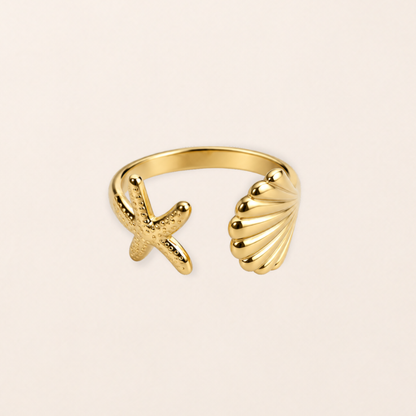 La Stella Ring in fimpa. Geschenkbox – Seestern & Muschel, 18K PVD-vergoldet, größenverstellbar